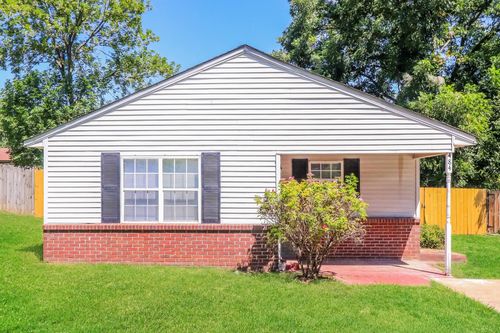 484 Ferncliff Cv, Memphis, TN, 38127-2623 | Card Image