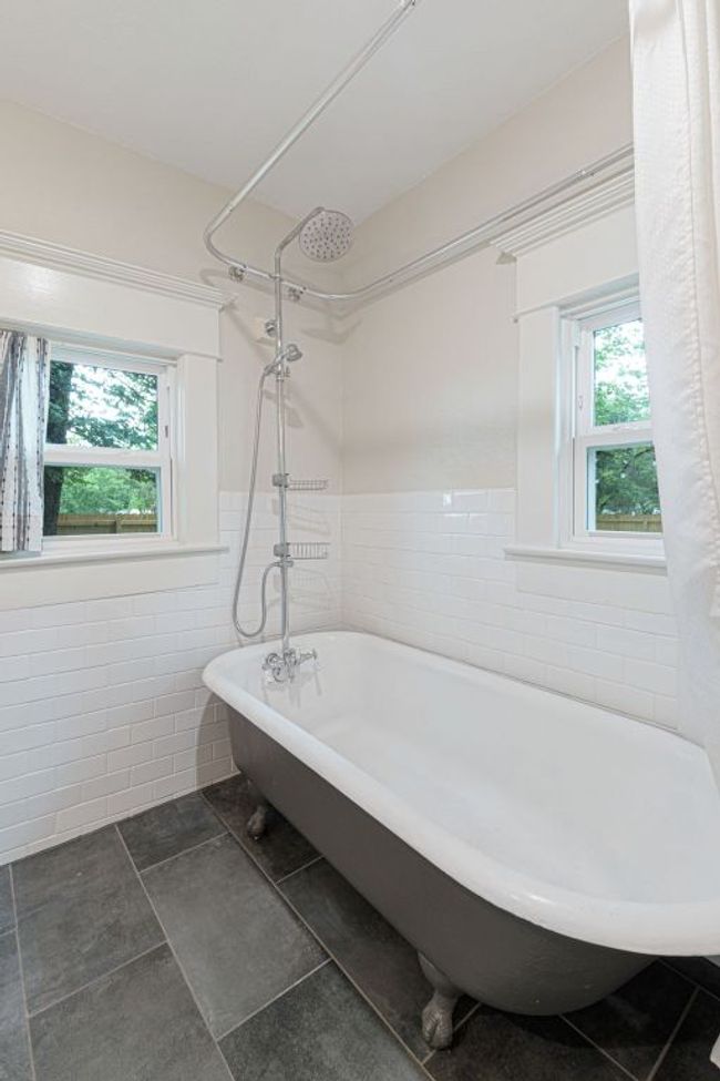508 S Walnut St, House other with 4 bedrooms, 2 bathrooms and 6 parking in Lampasas TX | Image 19