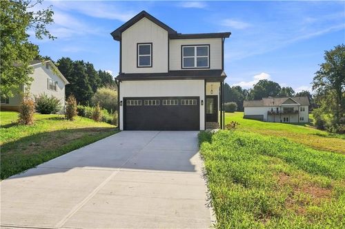 30 Golden Autumn Dr, Dahlonega, GA, 30533-3928 | Card Image
