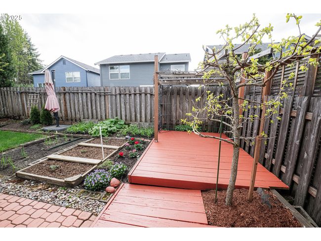 14868 Sw Citrine Loop, House other with 3 bedrooms, 3 bathrooms and 2 parking in Beaverton OR | Image 26