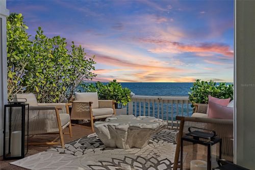 4966 Coquina Key Drive Se, ST PETERSBURG, FL, 33701 | Card Image