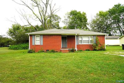 611 Greenville Pike, House other with 3 bedrooms, 1 bathrooms and null parking in Hazel Green AL | Image 1