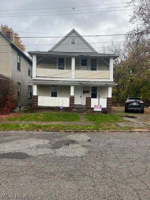 2314 Henninger Rd, Cleveland, OH, 44109-3305 | Card Image