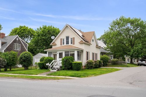139 Market St, Amesbury, MA, 01913-1224 | Card Image