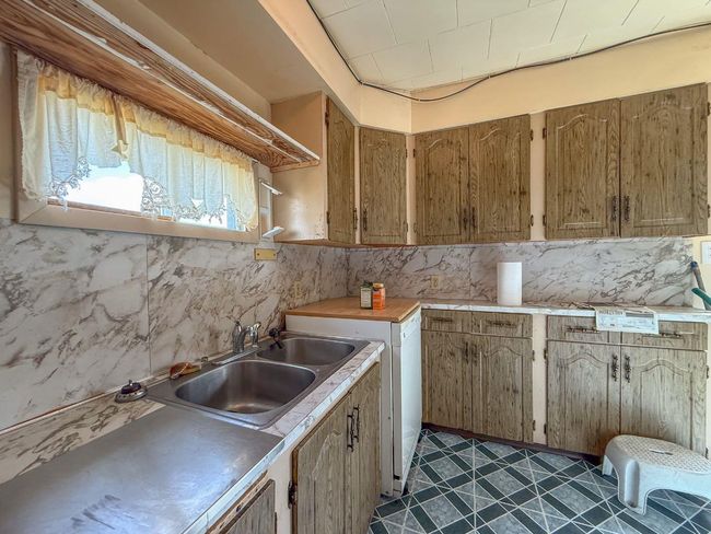 180 1 Street South, House other with 2 bedrooms, 1 bathrooms and 10 parking in Edberg AB | Image 11
