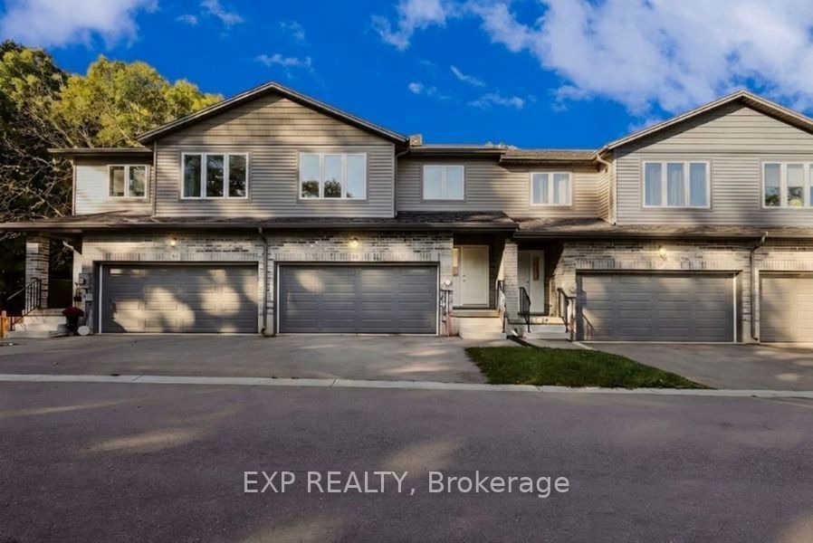 Residential in Tillsonburg