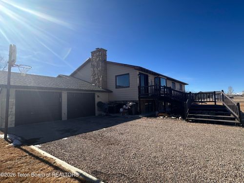 922 3rd St, Big Piney, WY, 83113-5029 | Card Image