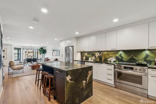 7-1624 Larkin St, San Francisco, CA, 94109-3790 | Card Image