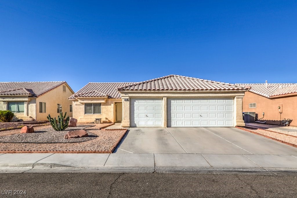 Vidalia Ave, North Las Vegas, NV 89031