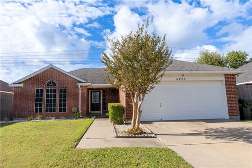 6825 Meadowbreeze Pkwy, Corpus Christi, TX, 78414-2737 | Card Image
