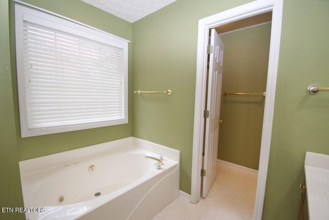120 Windsor Dr, House other with 3 bedrooms, 3 bathrooms and null parking in Maryville TN | Image 19