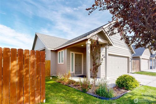 1212 SW Sw Carver St, College Place, WA, 99324-1269 | Card Image