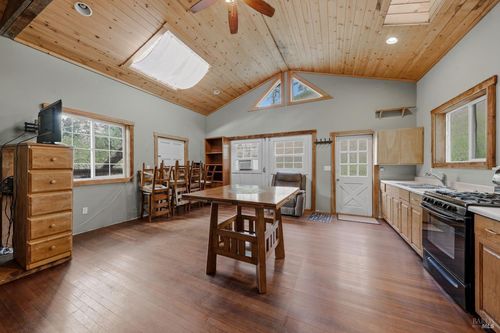 6400 Scotts Valley Road, Lakeport, CA, 95453 | Card Image