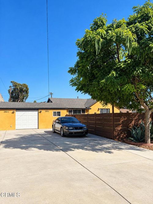 a-2810 Sherwin Ave, Ventura, CA, 93003-7221 | Card Image