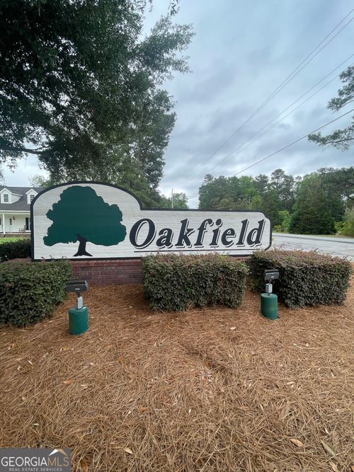 9037 Oakfield Dr, Statesboro, GA, 30461-7386 | Card Image