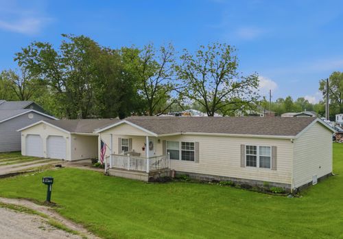 1050 County Road 1218, Moberly, MO, 65270-4563 | Card Image