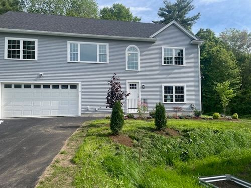 25 Ash St, Webster, MA, 01570-3058 | Card Image