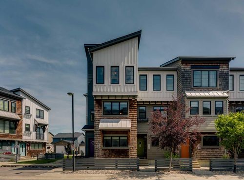 534 Walden Cir Se, Calgary, AB, T2X0Y4 | Card Image