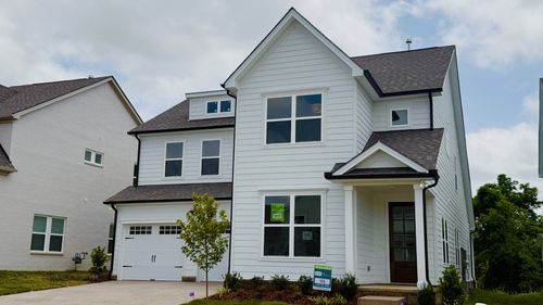7067 Headwaters Dr, Franklin, TN, 37064-4437 | Card Image