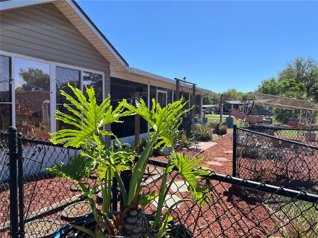 8879 Sw 104 Th Ln, House other with 2 bedrooms, 2 bathrooms and null parking in OCALA FL | Image 41