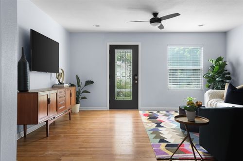 5707 Avenue G, Austin, TX, 78752-4509 | Card Image