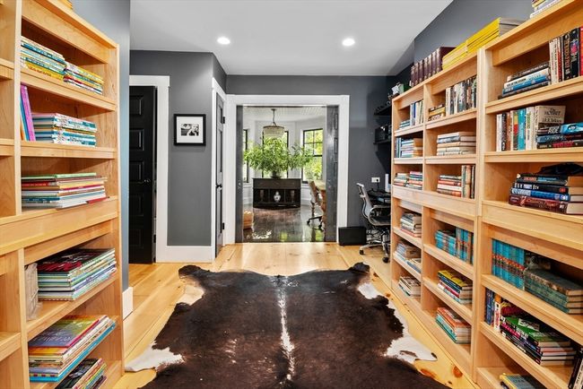 23 Everett St, House other with 4 bedrooms, 4 bathrooms and 3 parking in Sherborn MA | Image 35
