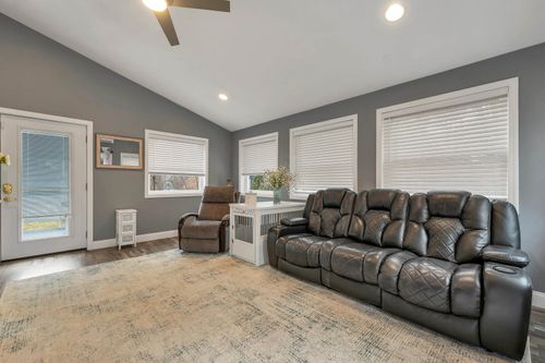 18-1 E Bluff Highlands, Meredith, NH, 03253-5661 | Card Image