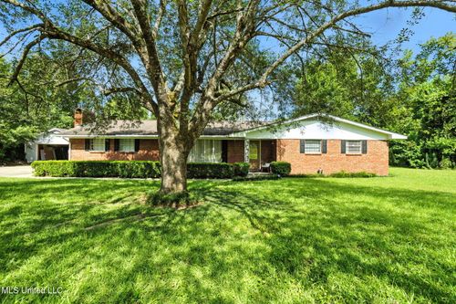 138 Essex Ct, Picayune, MS, 39466-6653 | Card Image