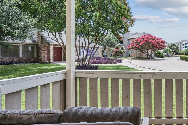 Covered patio next to community center and pool | Image 21