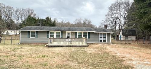 4625 Grassy Ln, Burlington, NC, 27215-8917 | Card Image