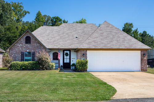 305 Camden Hl, Haughton, LA, 71037-8779 | Card Image