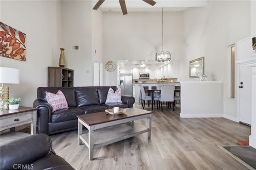305-16512 Blackbeard Ln, Huntington Beach, CA, 92649-3435 | Card Image