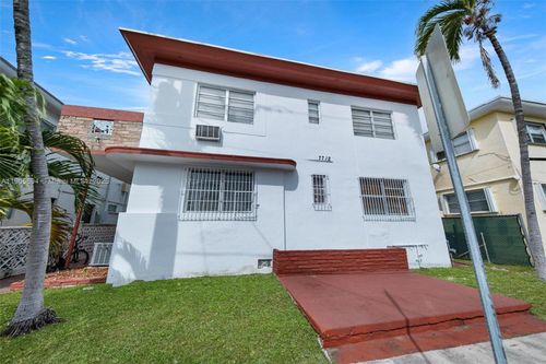 apt-2-7712 Byron Ave, Miami Beach, FL, 33141-2367 | Card Image
