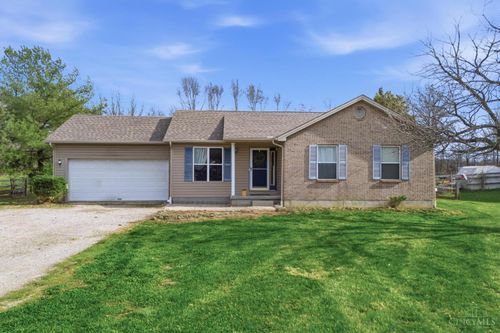 8747 Waynes Way, Blanchester, OH, 45107-9310 | Card Image