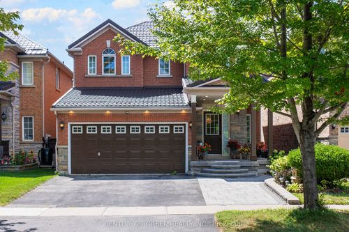 8 Lampman Dr, Scarborough, ON, M1E5L1 | Card Image