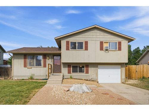 8204 Taylor Ct, Fort Collins, CO, 80528-9239 | Card Image