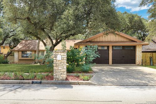 4710 Paradise Woods St, San Antonio, TX, 78249-1821 | Card Image
