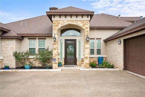 6401 Legacy Pt, Corpus Christi, TX, 78414-6460 | Card Image