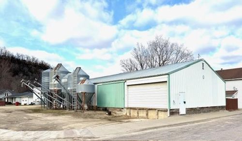 410 Division St, Millville, MN, 55957-8705 | Card Image