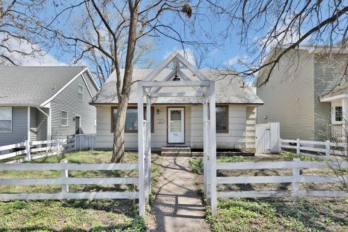 4425 5th St Ne, Columbia Heights, MN, 55421-2228 | Card Image