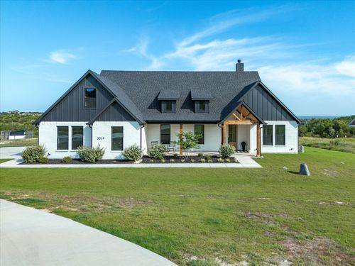 5219 Old Dennis Rd, Weatherford, TX, 76087-0624 | Card Image