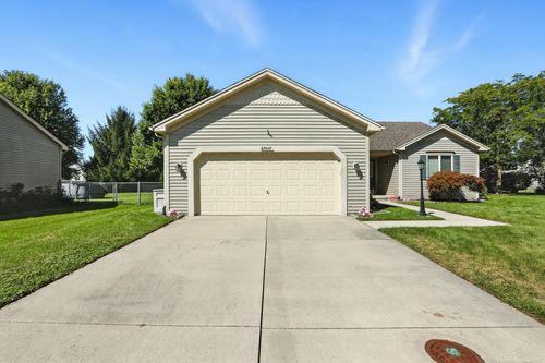 67649 Samuel Ct, Richmond, MI, 48062-5915 | Card Image