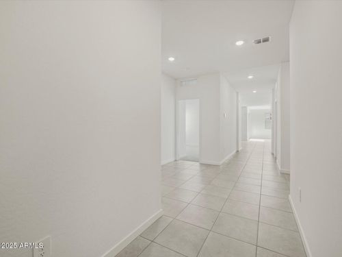 37043 W Vera Cruz Dr, Maricopa, AZ, 85138-2880 | Card Image