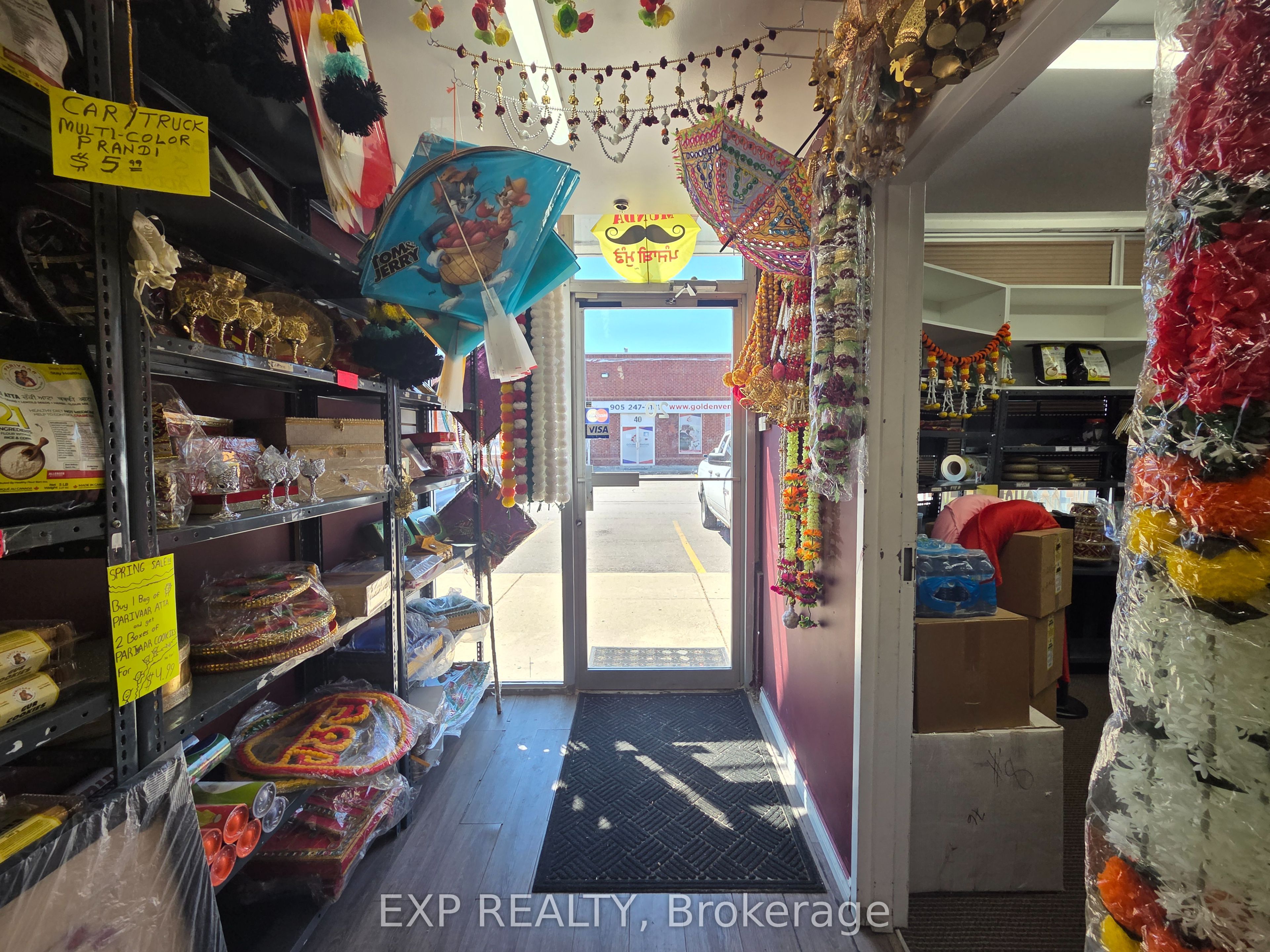 Commercial Sale in Brampton 3
