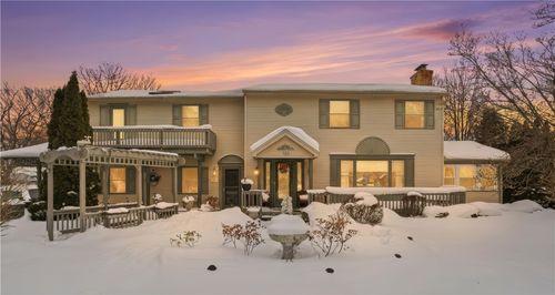 131 Edgemere Dr, Greece, NY, 14612-1739 | Card Image