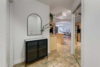 201 - 1315 12 Ave Sw, Condo with 2 bedrooms, 2 bathrooms and 1 parking in Calgary AB | Image 2