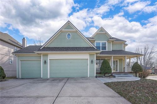 2205 Se Meeting Street Street Se, Lee's Summit, MO, 64063 | Card Image