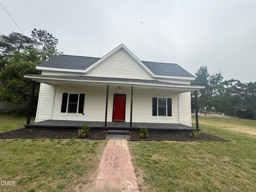 407 N King Ave, Dunn, NC, 28334-3919 | Card Image