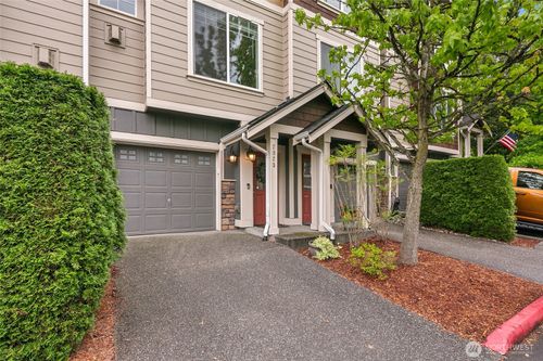 2923 Belmonte Ln, Everett, WA, 98201-1241 | Card Image
