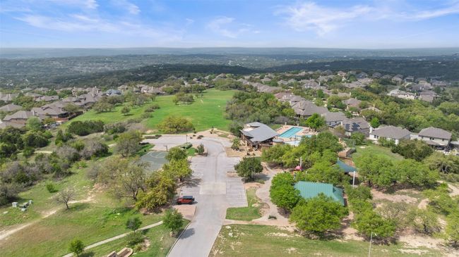 Aerial view with a residential view | Image 24